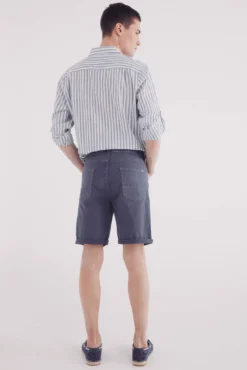 Bermuda cor lavada slim fit