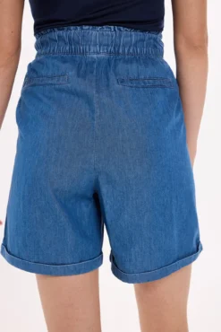 Bermuda denim leve