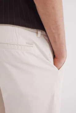 Bermuda espiga algodão slim fit