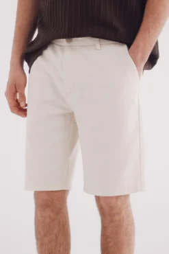 Bermuda espiga algodão slim fit