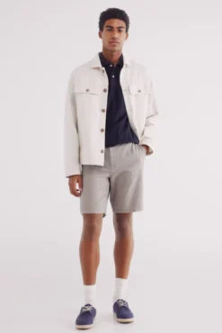 Bermuda estrutura cor slim fit