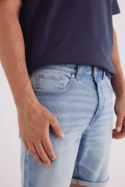 Bermuda jeans básica slim fit