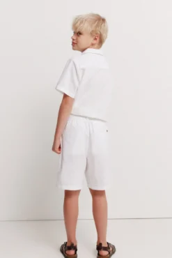 Bermudas chino em linho para menino