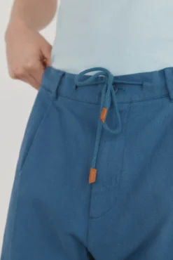 Bermudas com linho e atacadores