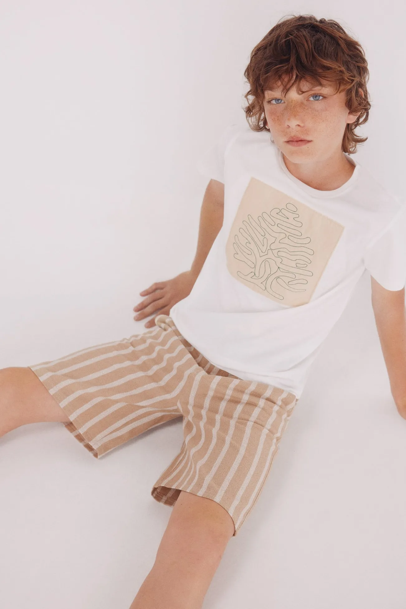 Bermudas de linho riscas para meninos