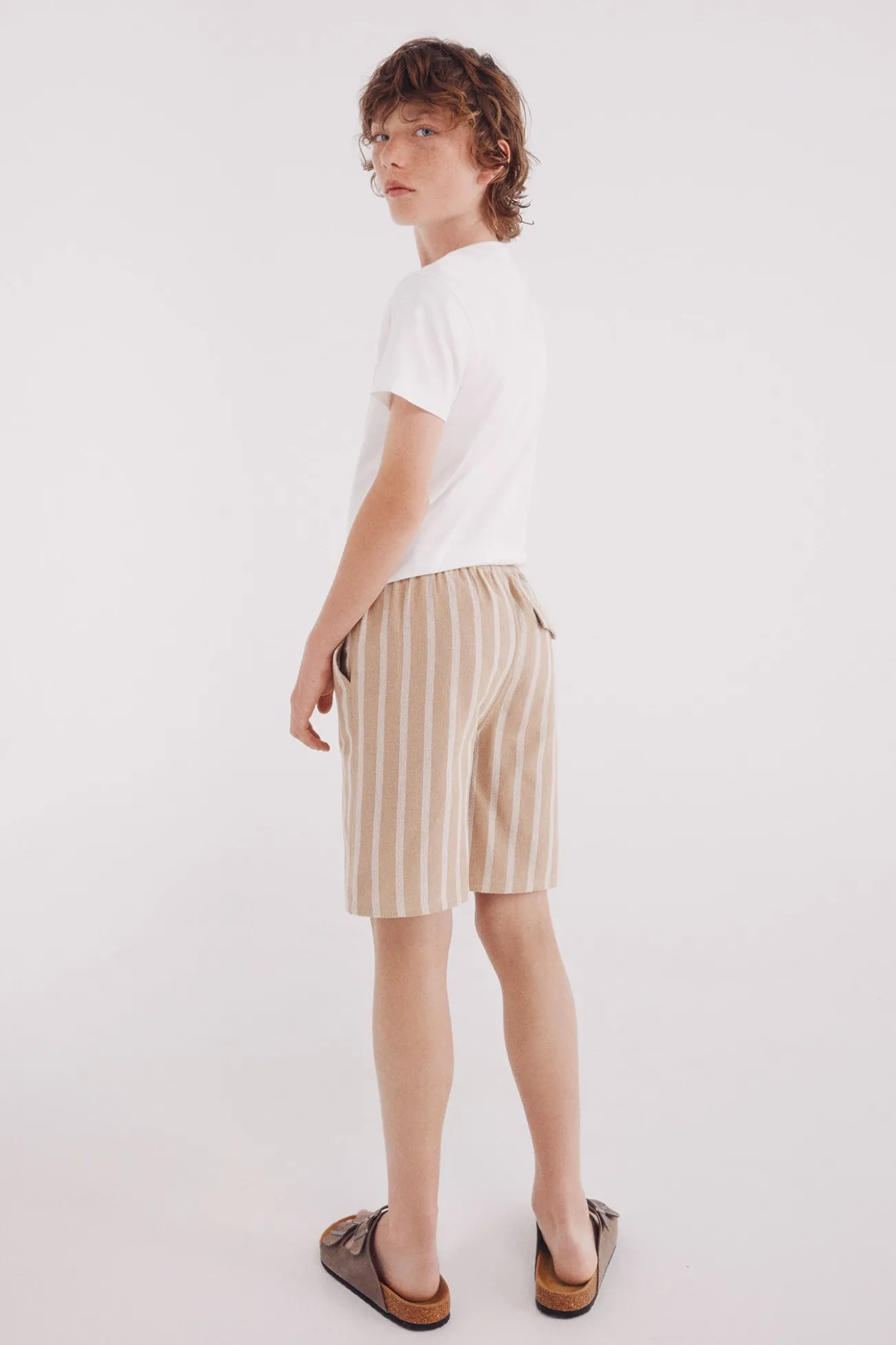 Bermudas de linho riscas para meninos