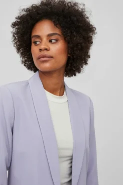 Blazer de manga comprida corte clássico
