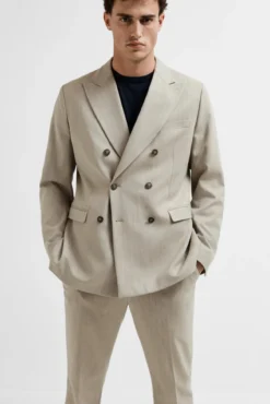 Blazer Slim Fit com risca diplomática confecionado com materiais reciclados