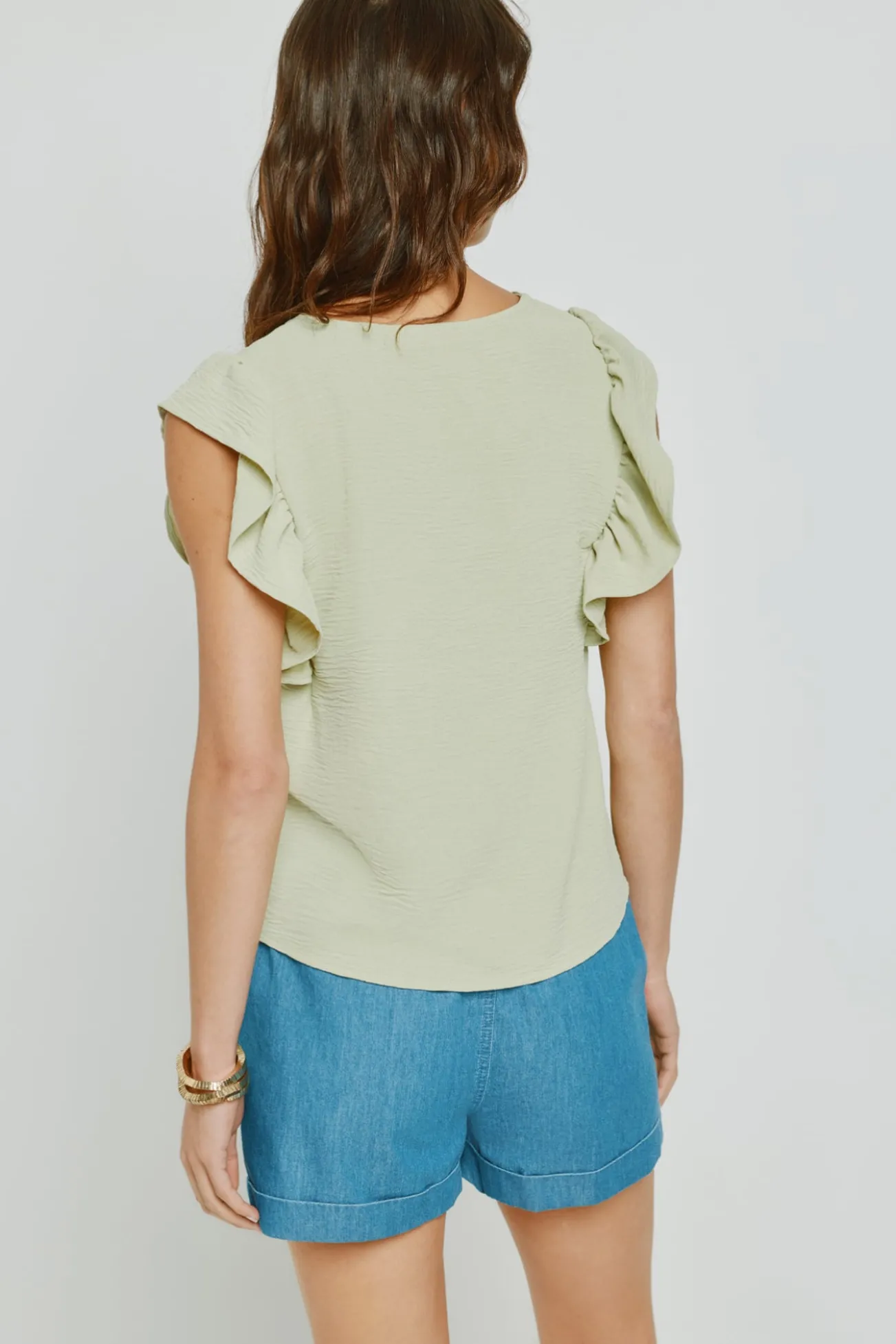 Blusa com folhos
