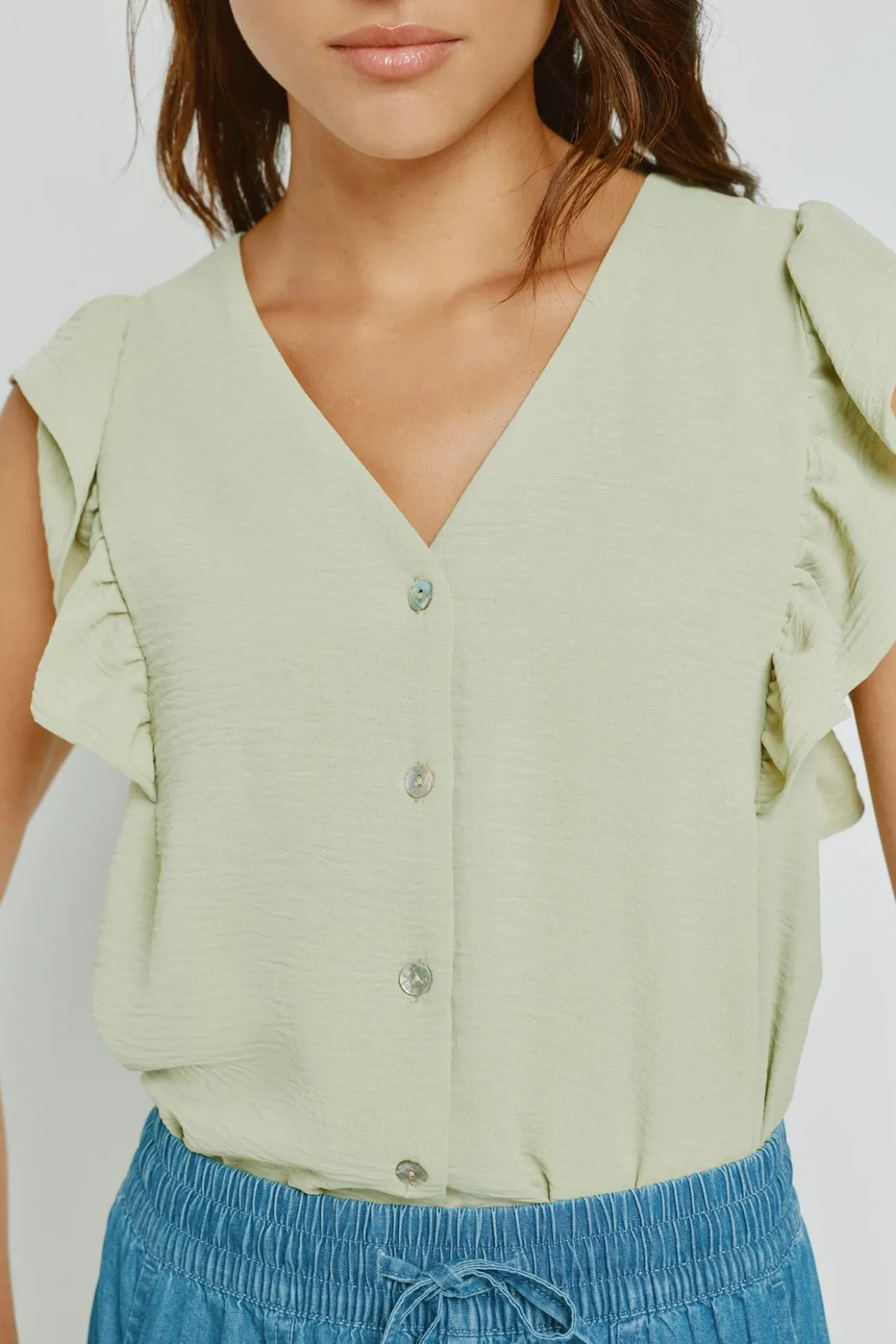 Blusa com folhos