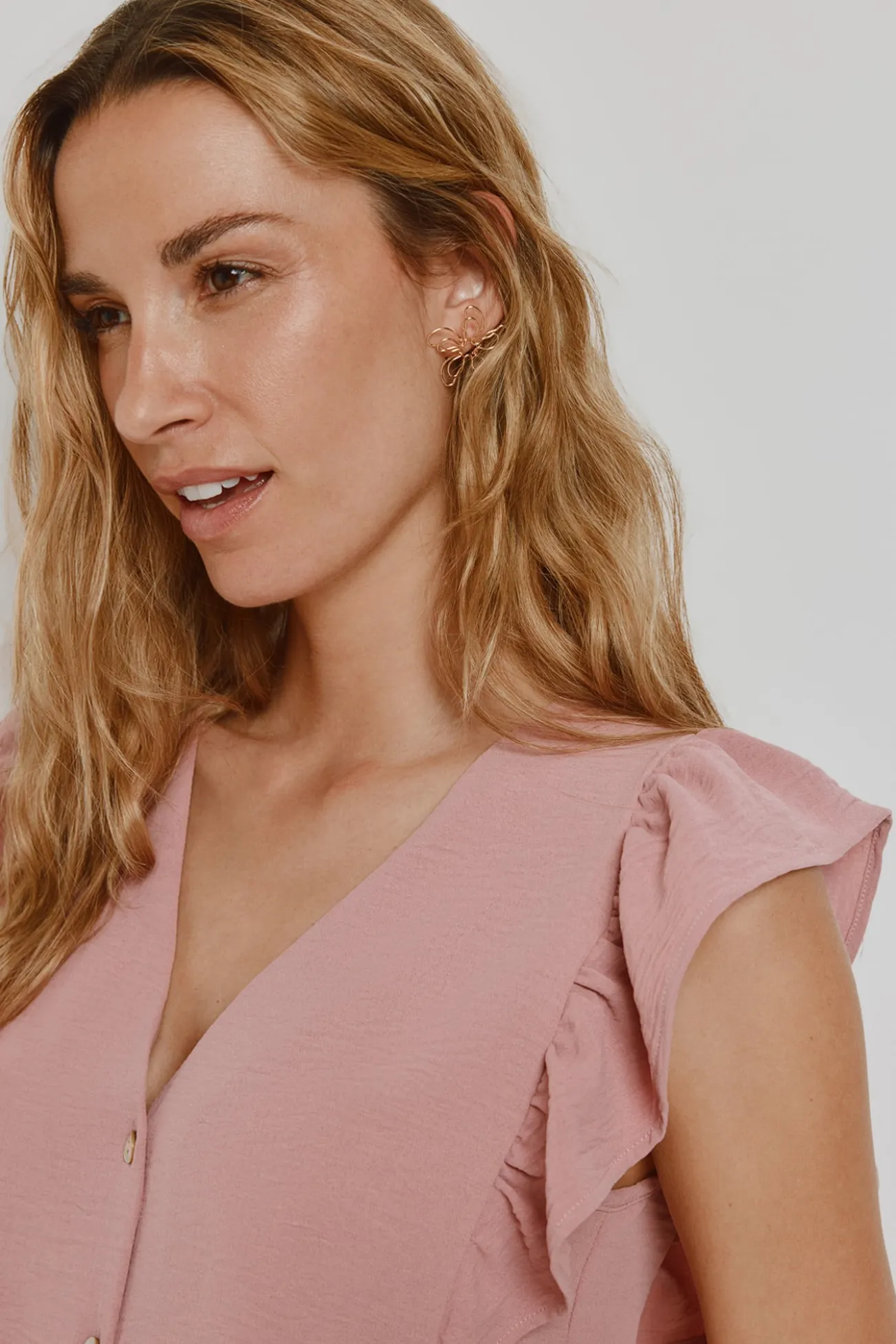 Blusa com folhos