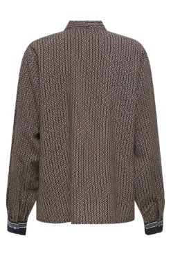 Blusa com laçada no gola