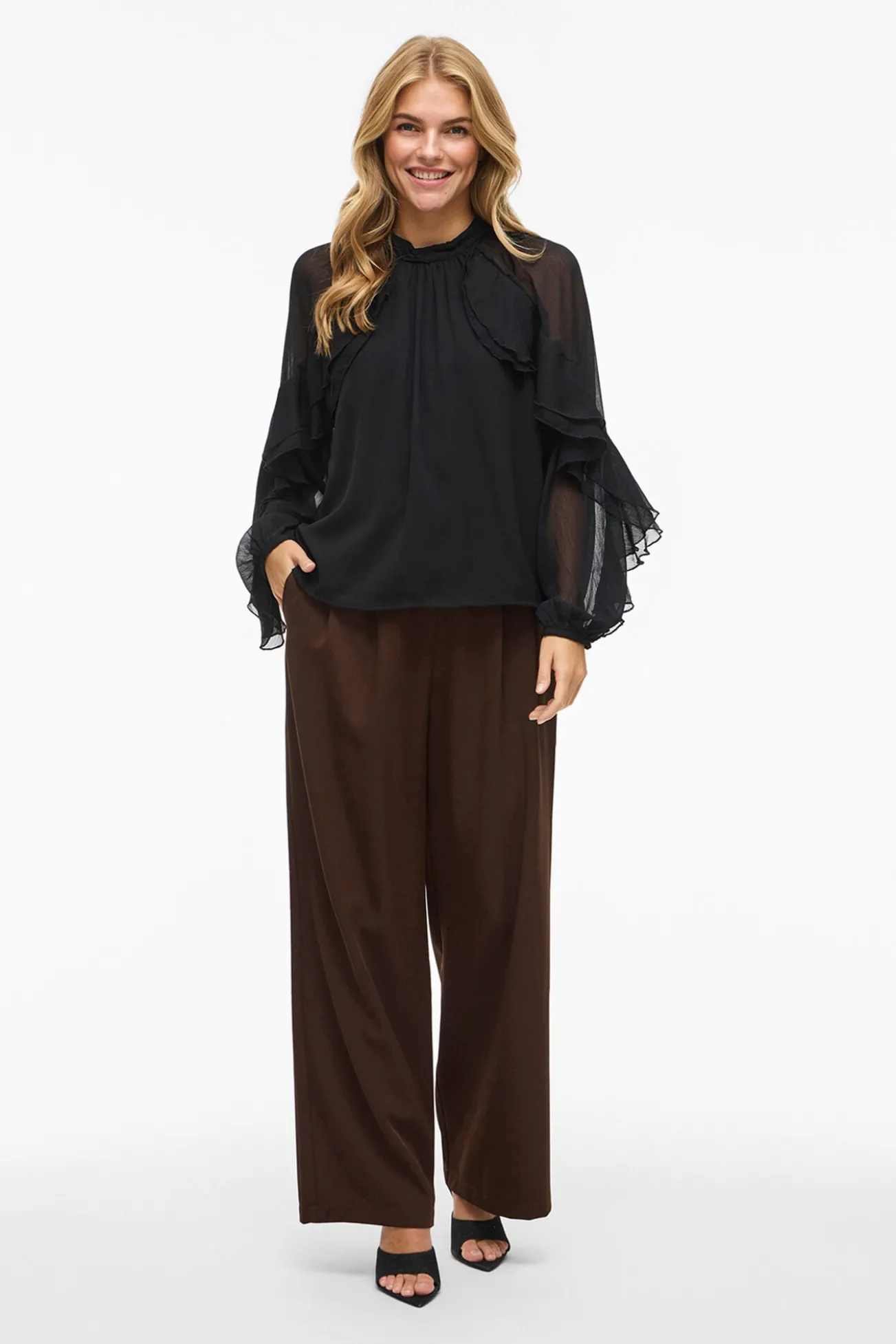 Blusa de chiffon com babados