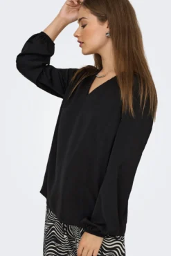 Blusa de manga comprida com punhos elásticos