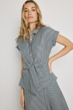 Blusa de riscas de manga curta