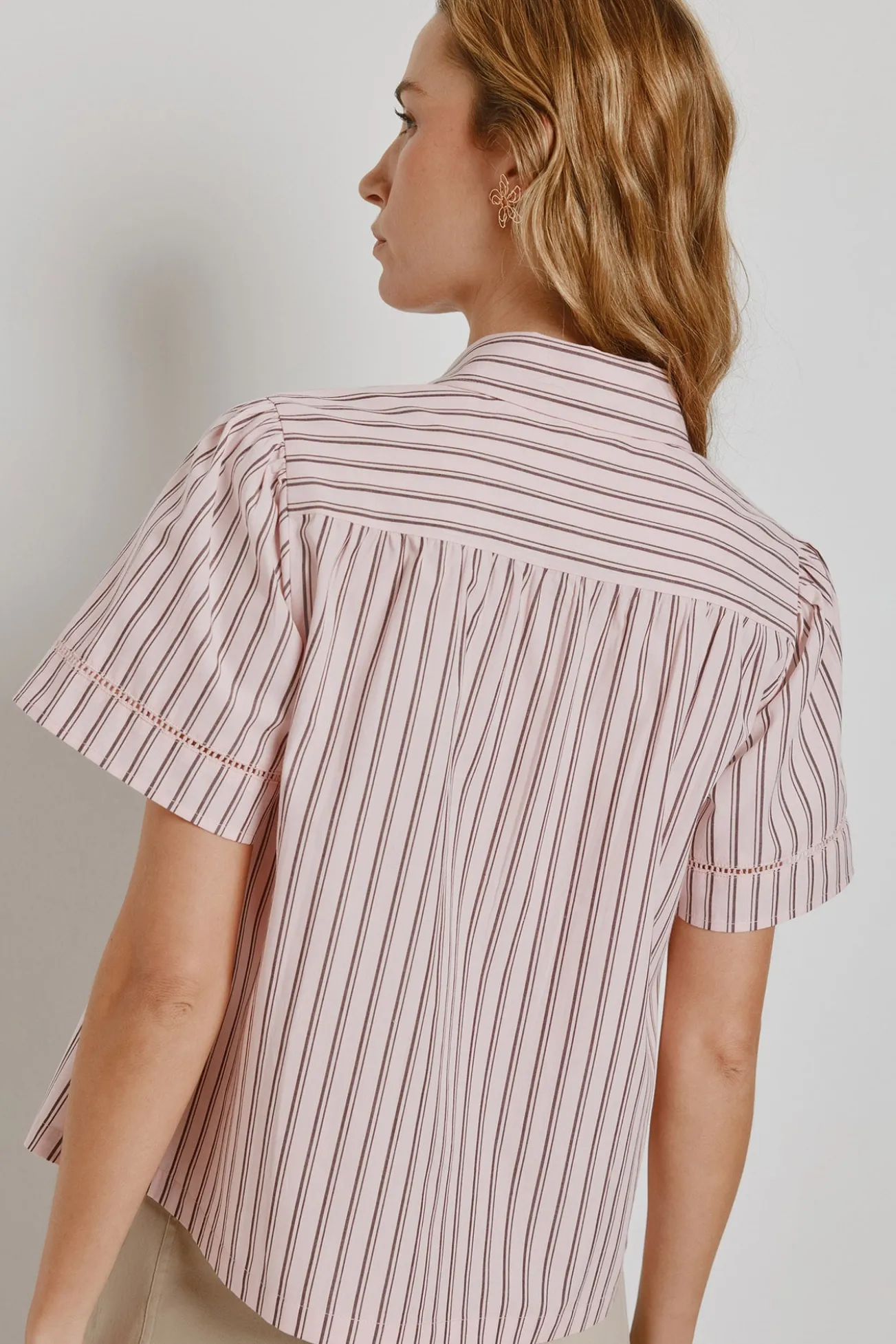 Blusa de riscas de manga curta