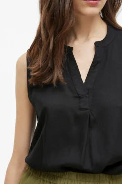 Blusa de viscose mangas com gola mao