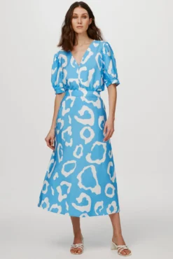 Blusa Ecovero e mangas balão
