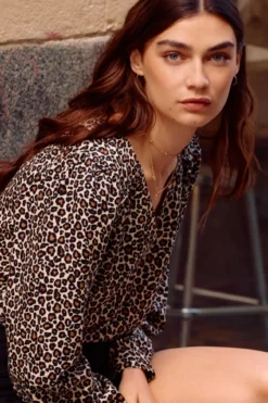 Blusa fluída lúrex