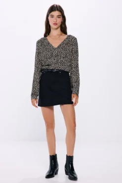 Blusa fluída lúrex