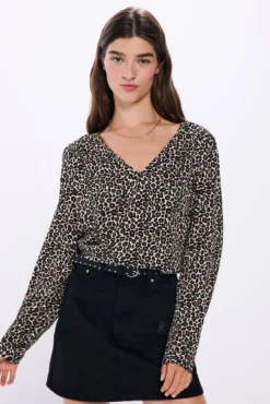 Blusa fluída lúrex