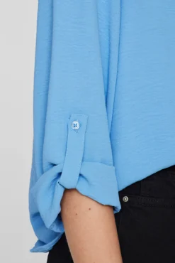 Blusa manga média