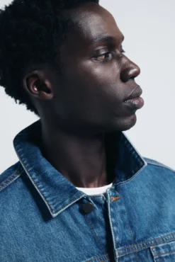 Blusão denim básico