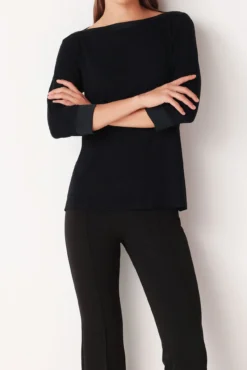 Boat neck jumper