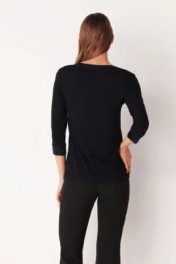 Boat neck jumper