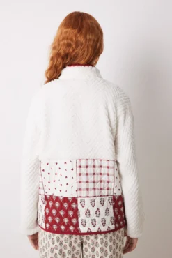borrego curto acolchoado em shearling