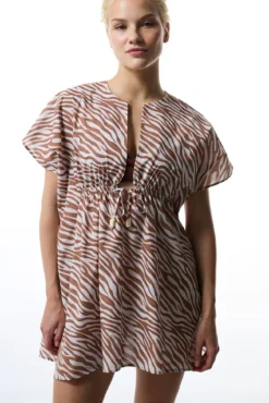 Caftan de praia com estampa de zebra marrom