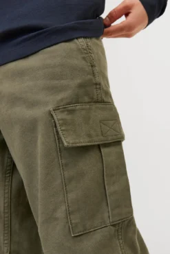 Calça cargo de regular fit