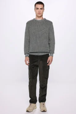 Calça cargo slim fit de veludo