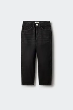 Calça denim de menino skatista