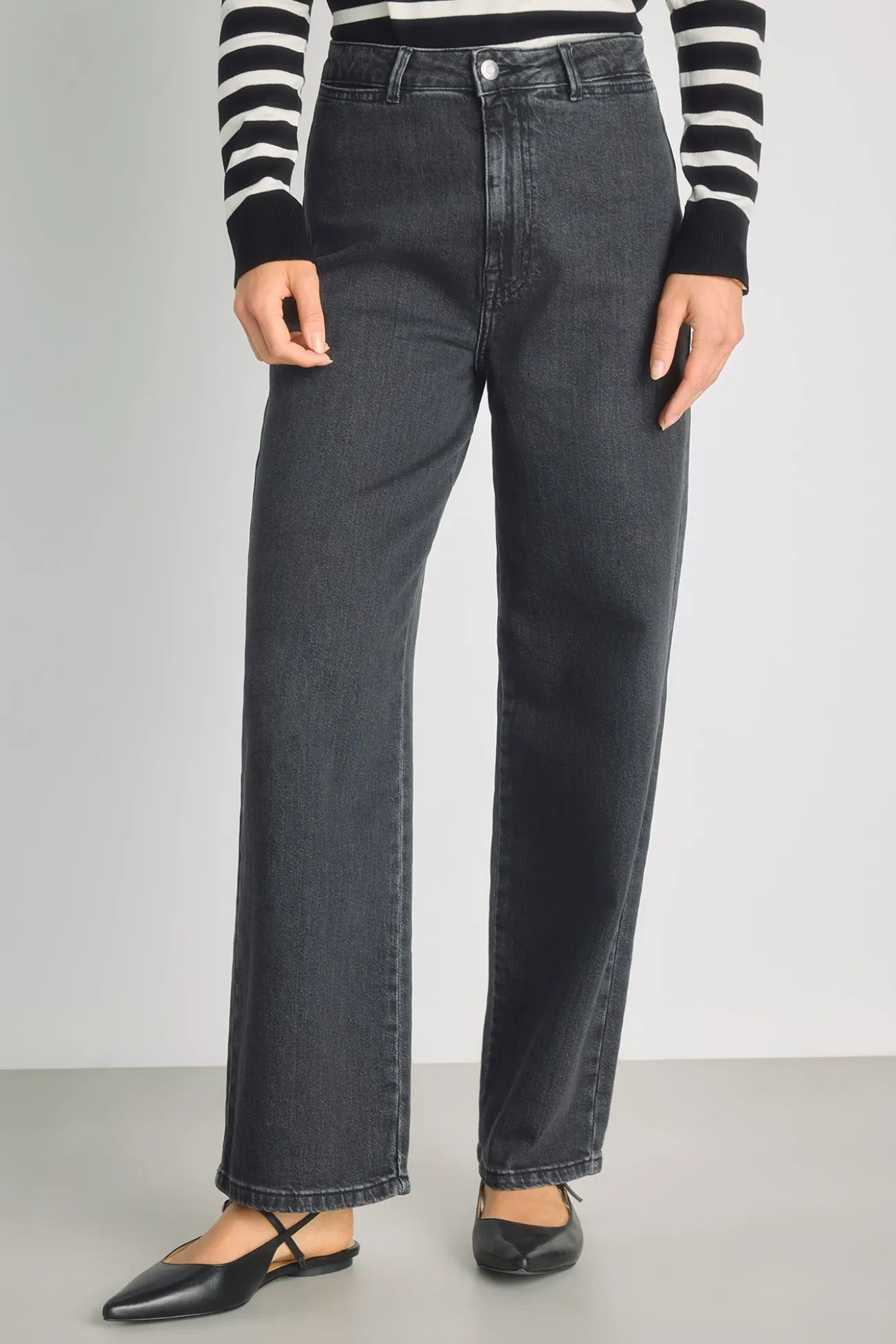 Calça denim larga