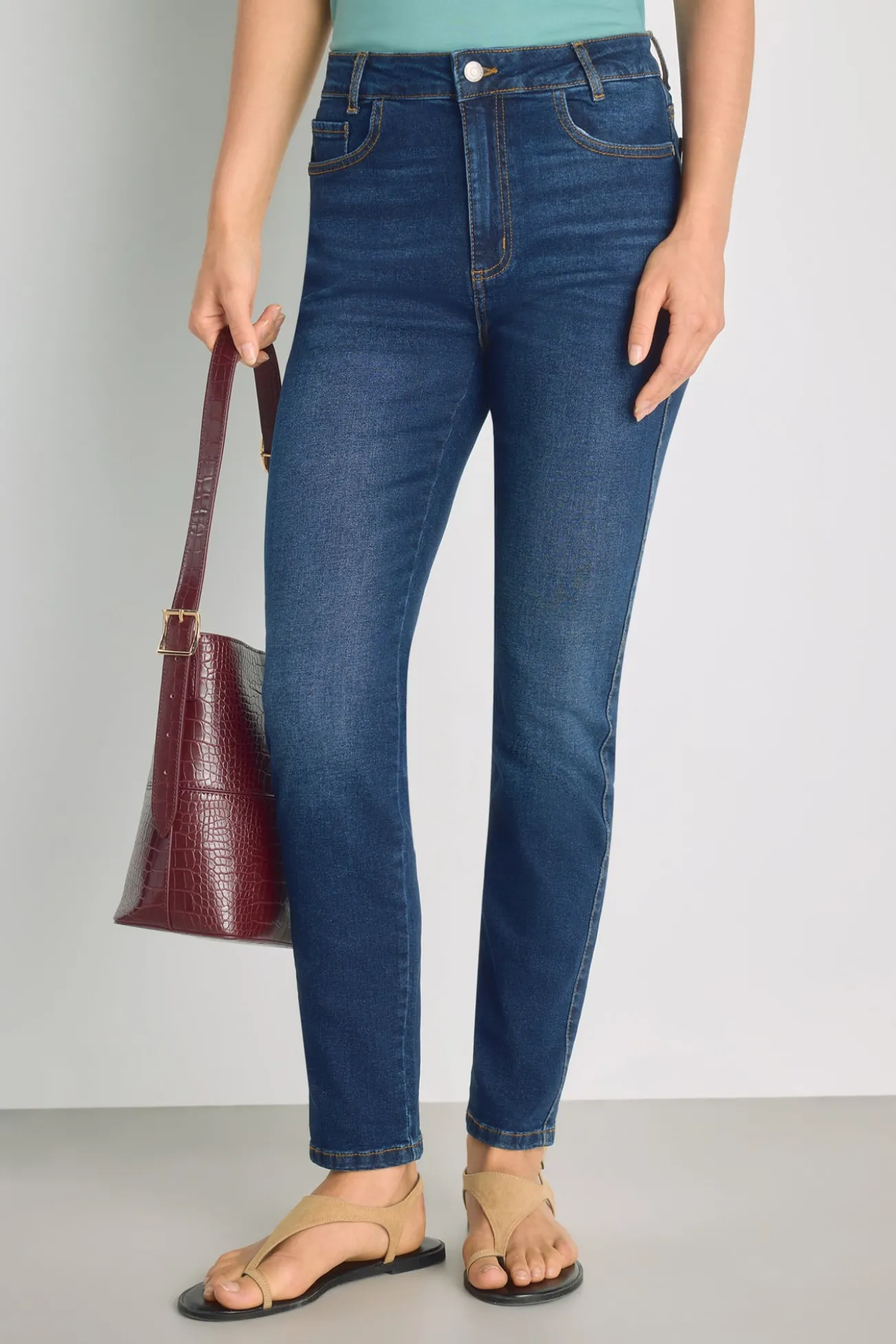Calça denim slim