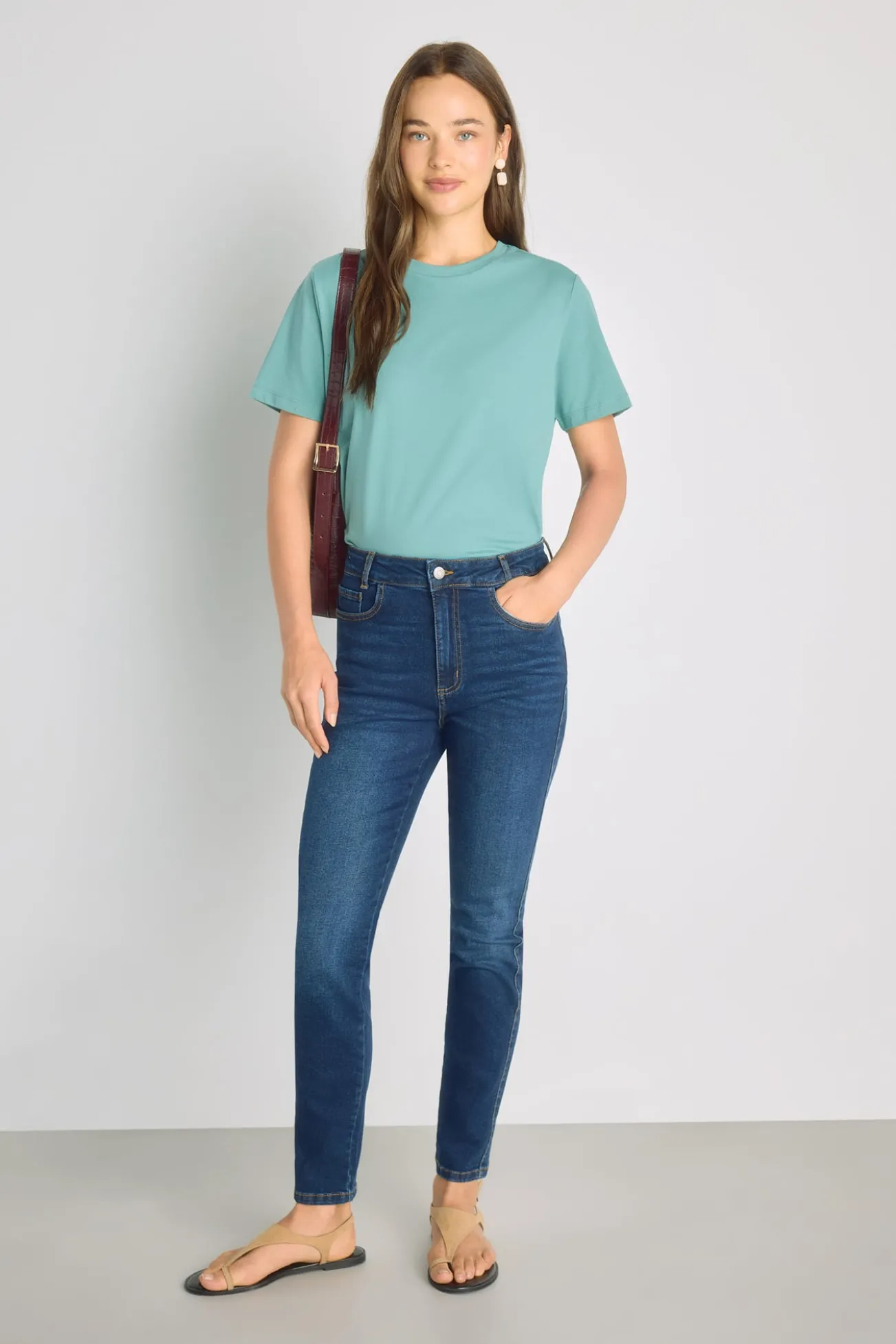 Calça denim slim