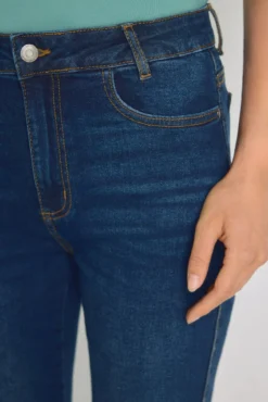 Calça denim slim