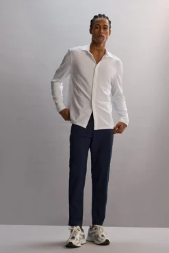 Calça desportiva ajustada