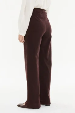 Calça de veludo cotelê