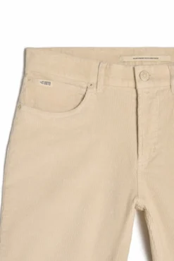 Calça fina de veludo com 5 bolsos