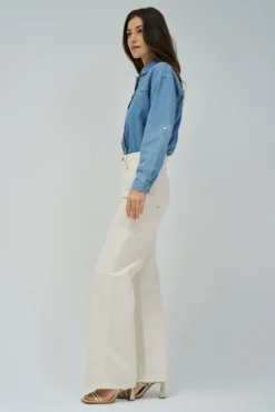 Calça jeans de perna larga