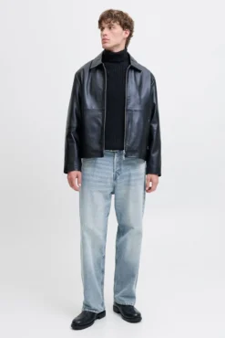 Calça jeans larga