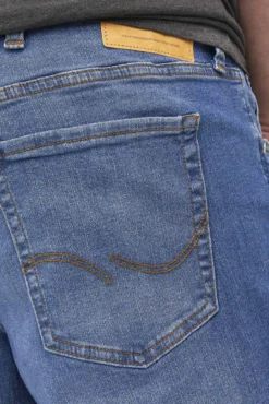 Calça jeans plus size