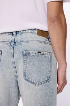 Calça jeans reta