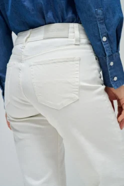 Calça jeans reta de cintura baixa