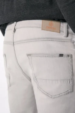 Calça jeans skinny cinza claro