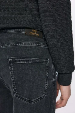 Calça jeans skinny cinza escuro