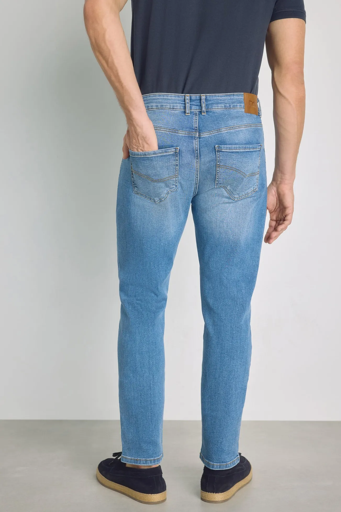 Calça jeans slim fit