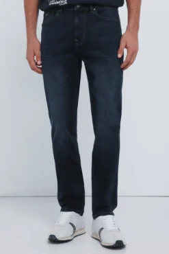Calça jeans slim fit azul bem escura